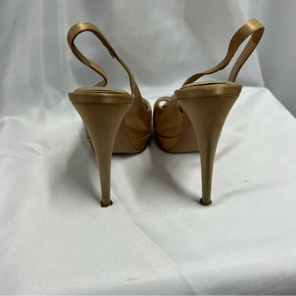 Prada satin Gold Slingback Heels with Bow - Picture 4 of 6